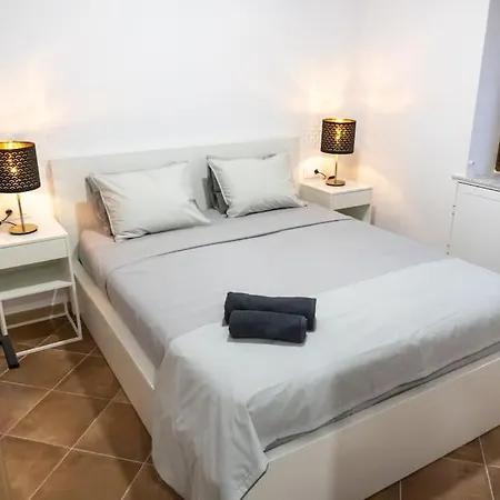 The Couples Corner Apartman *